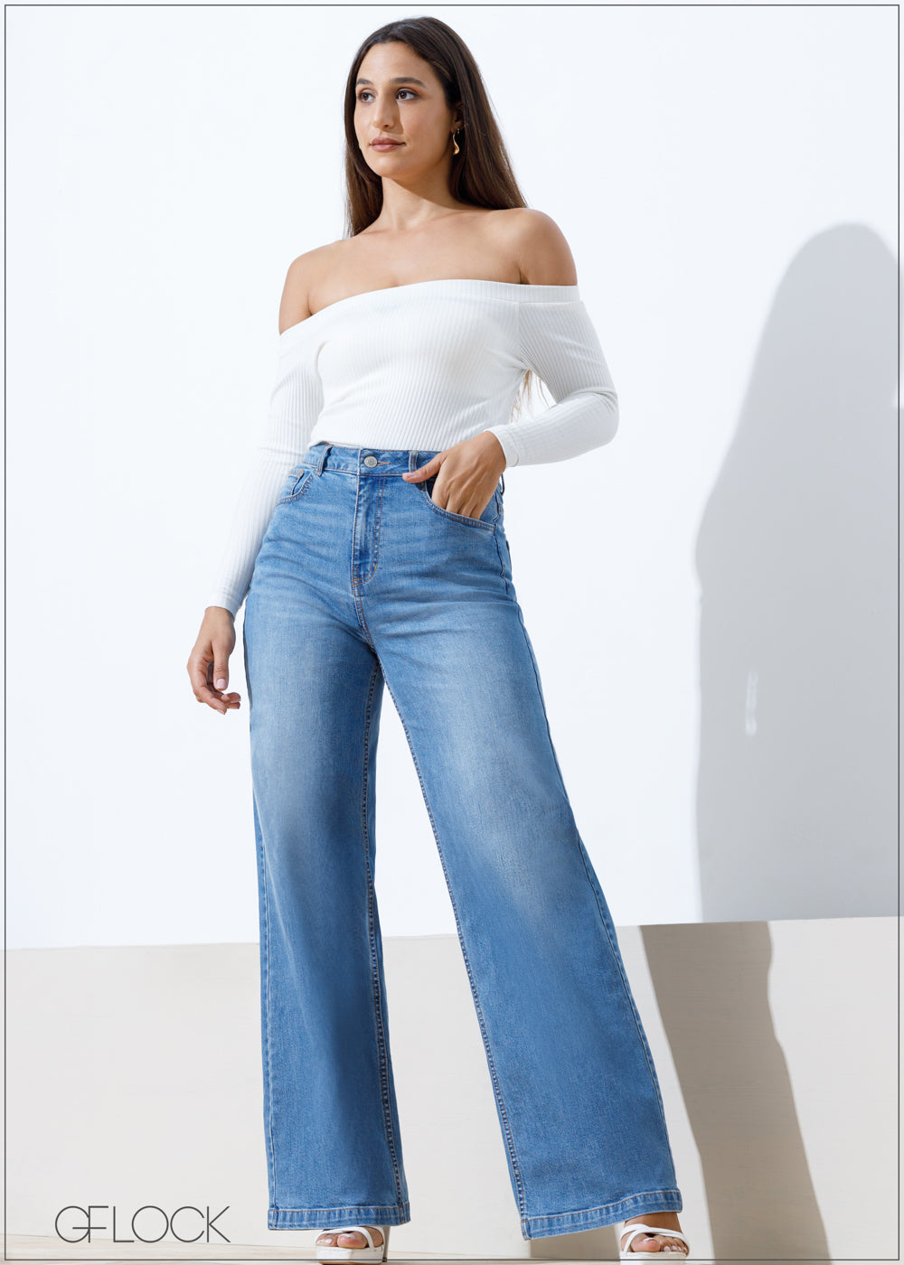 Mid Wash Wide Leg Jean - Long Length - 110924