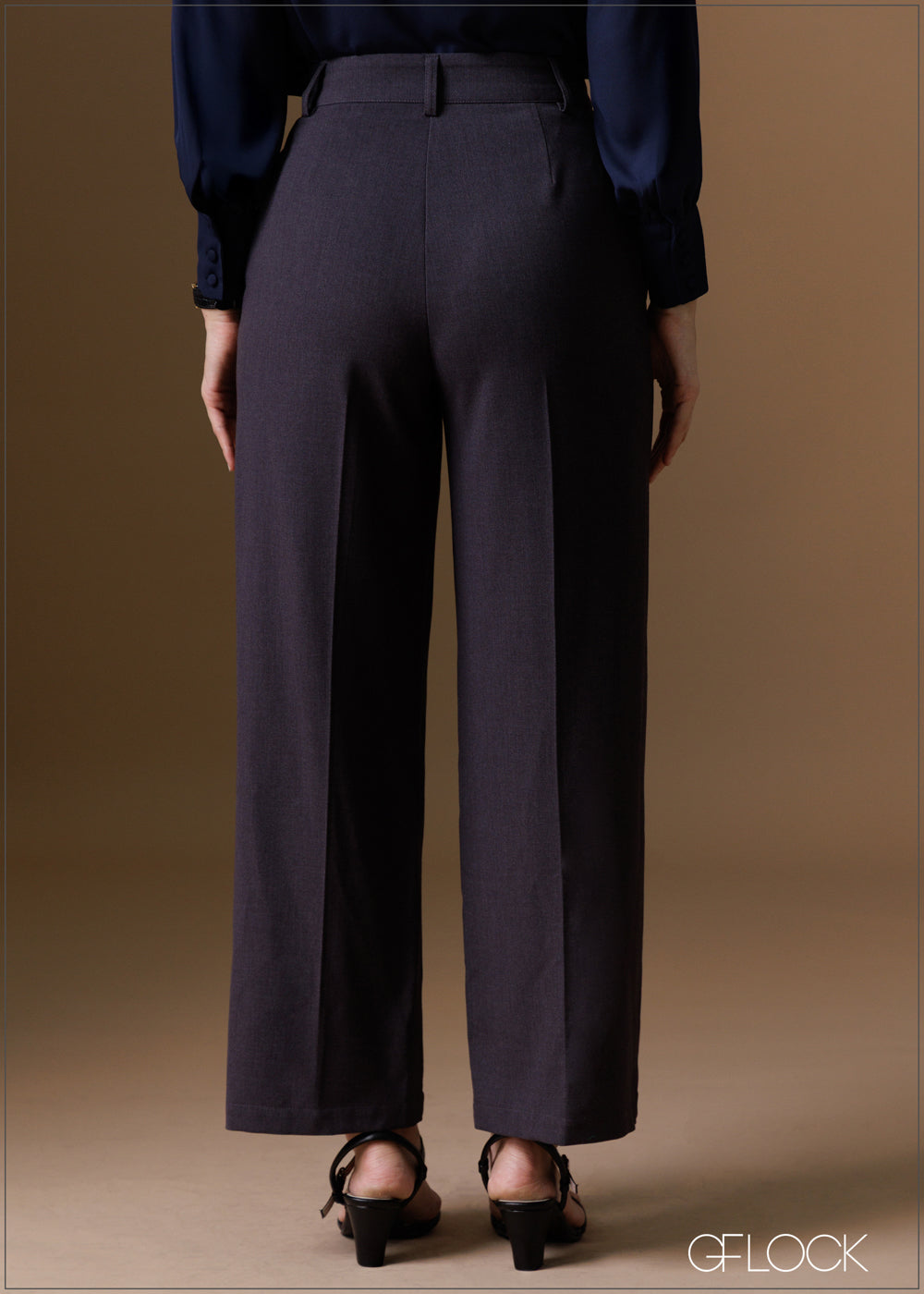 Straight Leg Pant - 120925