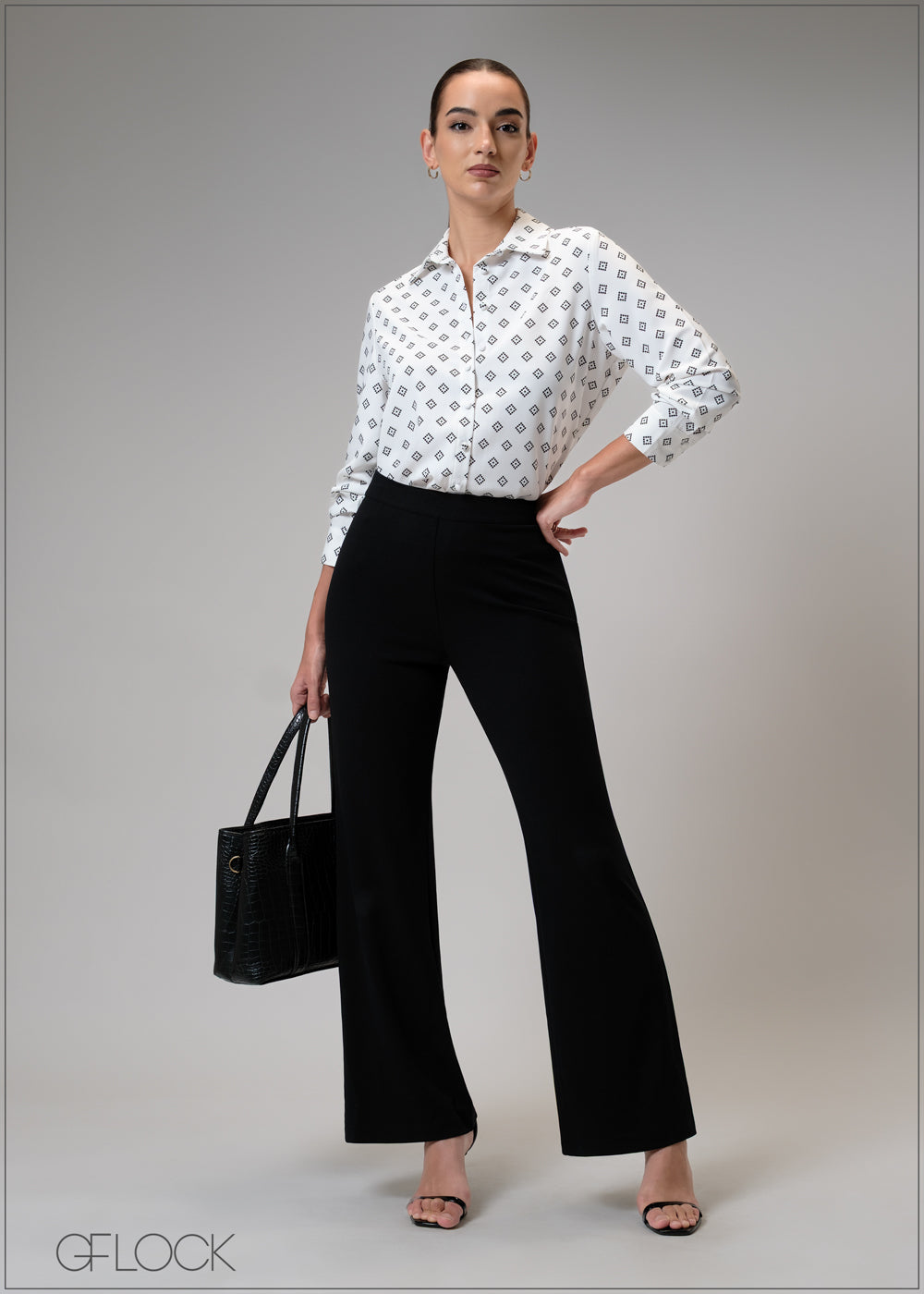 Bootleg Pant - 210725