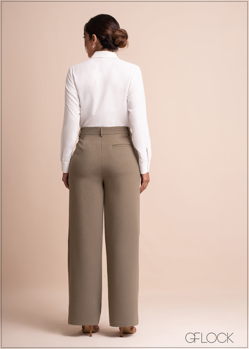 High Waist Pant With Pleats - 100423