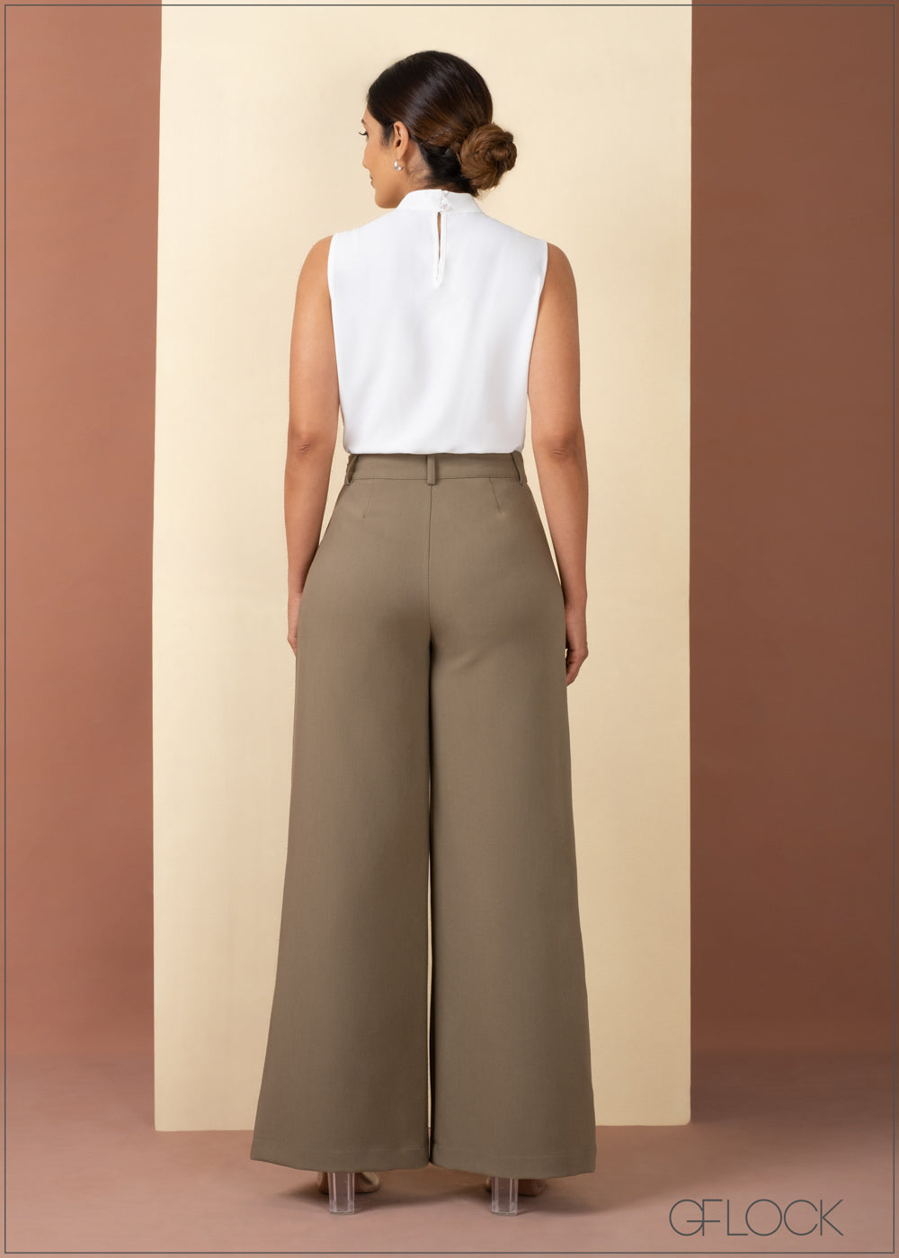 High Waisted Pleated Pant - 060323